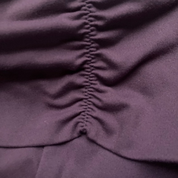 Eddie Bauer - Fold Over Waist Travel / Yoga skirt - plum - sz S - Picture 7 of 7